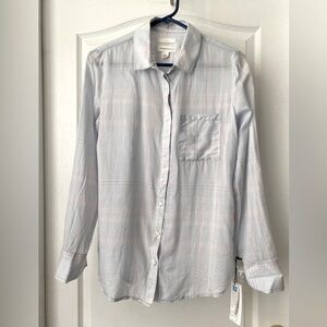 NWT! Treasure & Bond. Button up, long sleeve shirt, soft plaid.